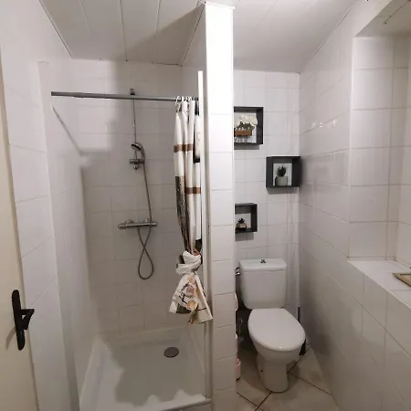 Yellow Dream Corner Apartment *